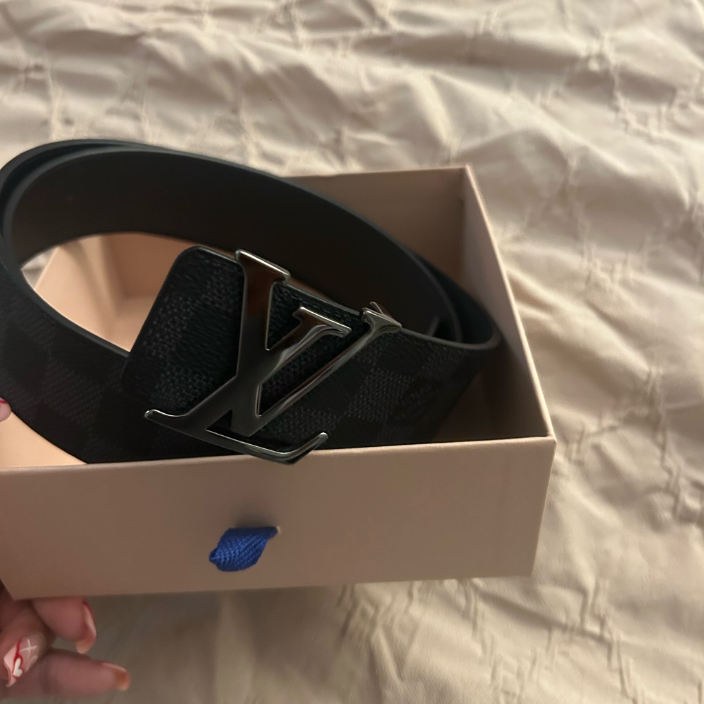 Brand New Black Lv Belt Worn 1 Time Comes With Box
